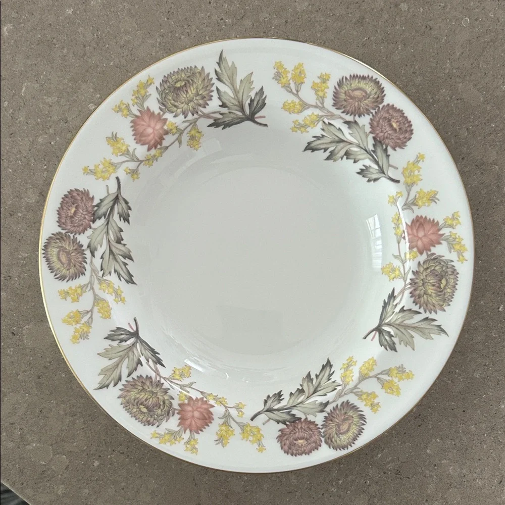 Soup plates - Picture 1 of 3